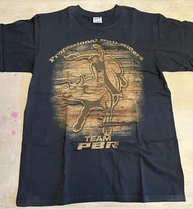 Equipo PBR Professional Bull Riding Rodeo Camiseta Tallas S, M, L, XL, XXL, XXXL NUEVO - Imagen 1 de 3