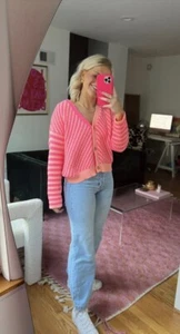 Cárdigan rosa a rayas con botones cuello en V hombro caído Boutique By Together #307 - Imagen 1 de 8