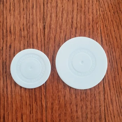 Dr Browns Baby Bottle White  Sealing Disc Set Of 2 Discs 1"and 2" - Image 1 of 2