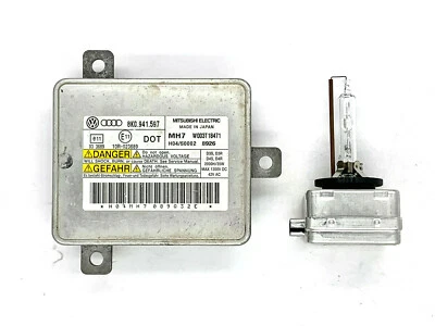 OEM 11-15 Audi Q7 HID Xenon Headlight Ballast 8K0.941.597C & D3S Bulb - Image 1 of 2
