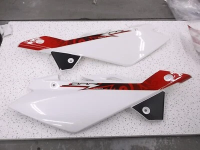 Cubiertas de paneles laterales Husqvarna TE510 TE450 NOS WR125 WR250 TC450 2007 despegue Foto 1 de 4