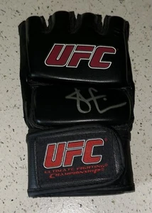 SHANE CARWIN SIGNIERTER UFC MMA STRIKER HANDSCHUH AMERICAN FIGHTER AUTOGRAMM AUTO - Bild 1 von 1