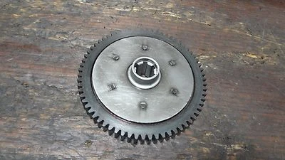 Honda S90 Super S 1968 90 HM33B motor transmisión primaria Foto 1 de 4