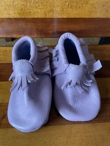 Fringe Baby Moccasins Leather Soft Sole Baby Shoes 6 Booties - Picture 1 of 11