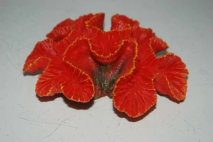 Detaillierte Aquarium Korallenriff Dekoration roter Schwamm Typ 15 x 12 x 5 cm - Bild 1 von 6