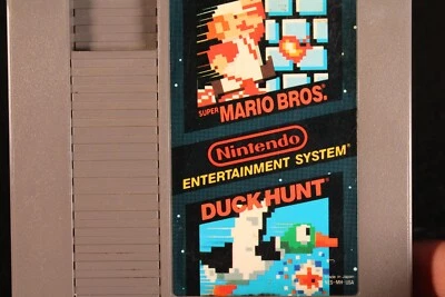 Nintendo Super Mario Bros. / Duck Hunt NES vintage original video game 1985 - Image 1 of 4