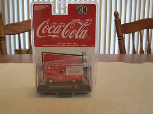 2018 M2 MACHINES 1949 STUDEBAKER 2R TOW TRUCK RW01 COCA COLA LIMITED EDITION - Picture 1 of 12