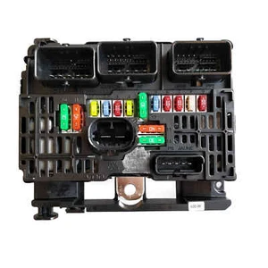 Continental 6500CK Fuse box for Citroen Jumpy C4 C5 C8 Peugeot 206 307 607 807 - Picture 1 of 10