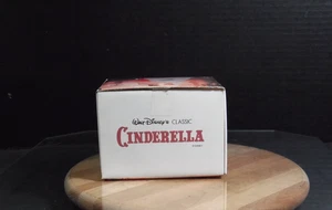 Taza de café vintage Walt Disney Store Cenicienta 2 - Imagen 1 de 7