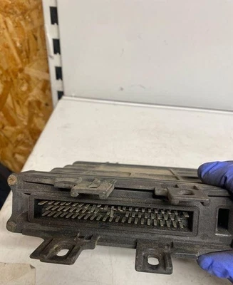 Ford Galaxy Motorsteuergerat/-modul 099927733Q 95VW12B565KB 5DG00753461 - Image 1 of 3