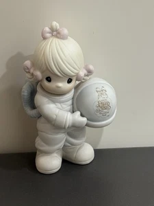 Precious Moments THE CLUB THAT'S OUT OF THIS WORLD C0012 Members Only Space - Picture 1 of 10