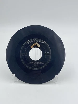 EARTHA KITT - Nothin' For Christmas / Je Cherche Un Homme - 45 Vinyl RCA Victor Foto 1 de 2