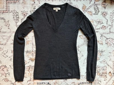 Burberry London Negro Cuello en V Manga Larga Ligero Tejido Top Lana Mujer Pequeño Foto 1 de 4