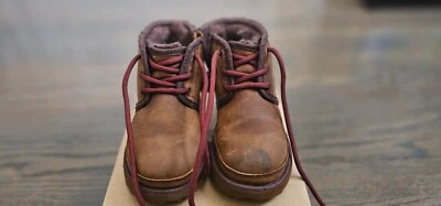 Botas UGG Neumel II Jóvenes Niños EE. UU. Talla 12 Marrón Impermeables Foto 1 de 4