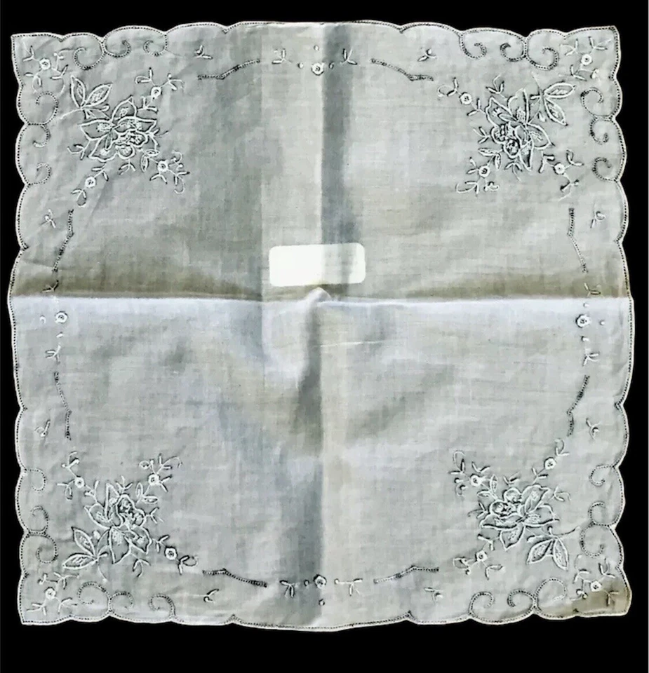 Pañuelo de boda nupcial bordado vintage pero nuevo MADEIRA REGALO B Foto 1 de 4