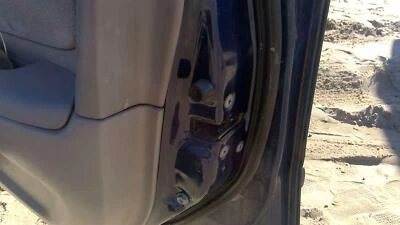 1998-2002 Toyota Corolla Passenger Right Front Door Latch With Rods/cables Oem - Image 1 of 4