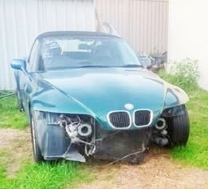 Breaking 2001 BMW Z3 E36 Convertible parts m54 wrecking - listing 1 wheel bolt - Picture 1 of 1