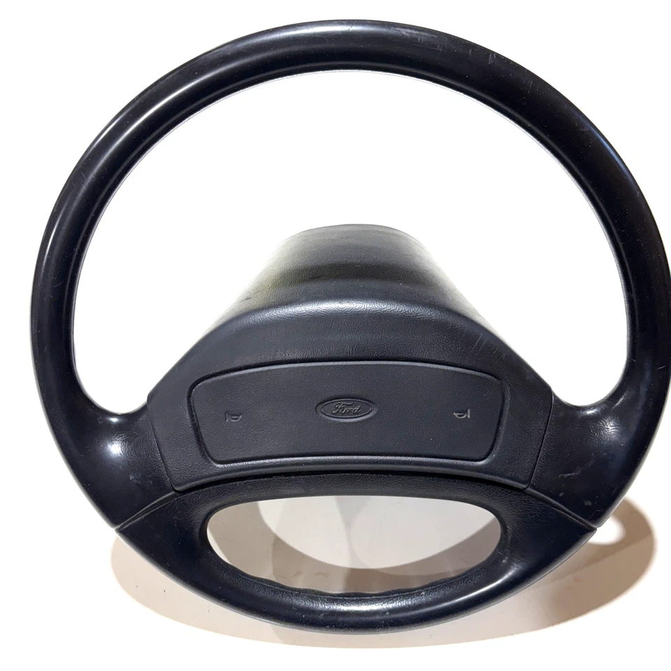 Volante Ford F-150 (Bronco) 1992-1996 con bocina (F-250, F-350) Foto 1 de 4