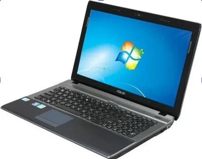 ASUS U52F 15" Laptop Intel Core I3-380M 2.53 GHz 4GB RAM 564 GB HDD DVDRW Webcam - Image 1 of 4