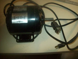 Motor Rockwell 1/3 HP fase 115 voltios #62-133 de torno de madera 1725 rpm e interruptor - Imagen 1 de 7