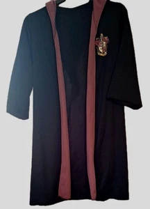 Harry Potter Gryffindor Robes - Picture 1 of 3
