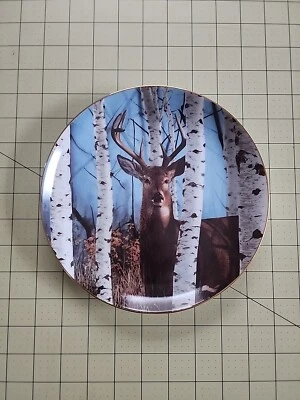 THE DANBURY MINT WHITETAIL DEER AUTUMN SENTINEL PLATE NO J1285 - Image 1 of 2