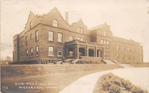 J37/ Muskegon Michigan RPPC Postcard c1910 Old Peoples Home 173 - Picture 1 of 4