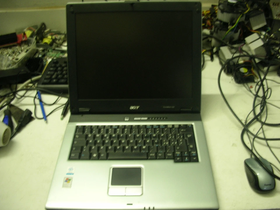 Acer TravelMate 2350 CL51 - Image 1 of 1