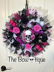 Handmade 22 in Halloween Wreath Skull & Roses LED Lights #W3 - Picture 1 of 12
