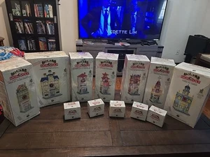 D56 Vintage 7 Edifici Reparto 56 Hasbro Monopoly Luci Città, 5 Adattatori - Foto 1 di 22