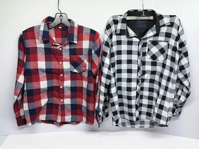 Lote de 2 camisas de franela Nomad negras/blancas y rojas/azules/blancas talla mediana 10-12 Foto 1 de 4