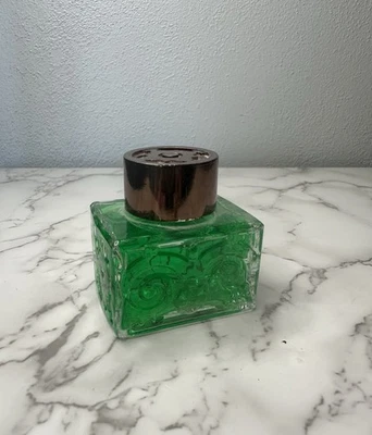 Botella de vidrio decorativa nueva sellada Avon CUERO Colonia Splash 2 oz Foto 1 de 4