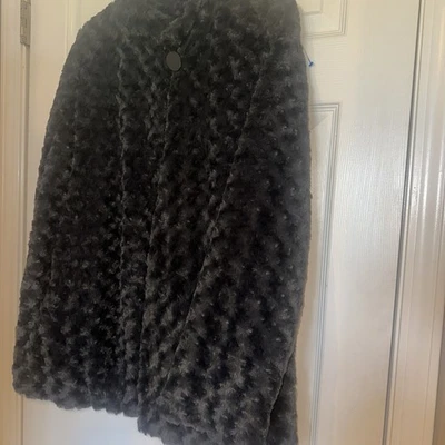 Abrigo Capa Dennis Basso Imitación Piel Colección 15 Aniversario Talla M Mujer’s SUAVE Foto 1 de 4