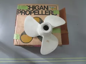 *NEW* 0810 Michigan Wheel Aluminum 8 x 4½ P Propeller PJ-5 310208 - Picture 1 of 6