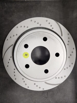 *DEVOLVIDO* EBC (GD7106) para 2019+ Ram 1500 Classic 3.6L/5.7L rotores traseiros esportivos. - Imagem 1 de 4