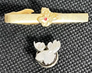 Vintage Swank Moose Head Tie Clip Bar Lapel Pin Lot of 2 - Picture 1 of 7