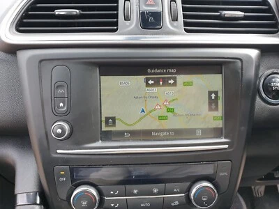 Renault Kadjar 2015-2018 estéreo navegación por satélite unidad principal pantalla y control 281158714R Foto 1 de 4