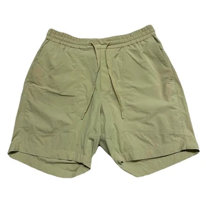 Pantalones Cortos Lululemon Bowline Verde Claro Talla Grande  - Imagen 1 de 8