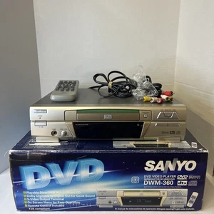 Reproductor de CD y video DVD Sanyo modelo DWM-360 con caja remota y cables probados funcionando - Imagen 1 de 8