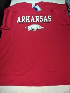 NCAA Arkansas Razorbacks Maroon T-Shirt 2XL Gildan Heavy Cotton NWT - Picture 1 of 7