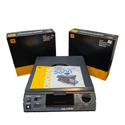 Vintage 5600 Kodak Carousel Projector Bundle w/2 Extras Trays TESTED READ - Image 1 of 4