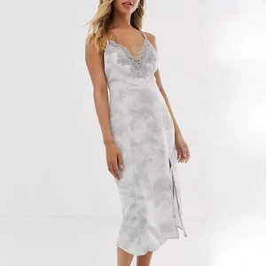 Abito Slip Free People Intimally Chasing Shadows Tie Dye Nuovo con etichette - Taglia M - Foto 1 di 8