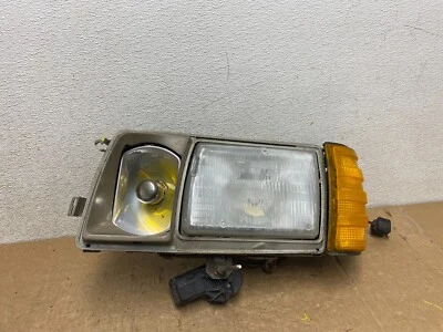 Faro halógeno del lado izquierdo del conductor Mercedes-Benz W126 1986 a 1991 OEM O6512 DW Foto 1 de 4