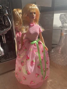1998 Avon Exclusive Special Edition Strawberry Sorbet Barbie Doll UNBOXED - Picture 1 of 9
