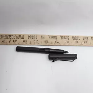 Calligraphy Fountain Pen Plastic Black 1.1mm Nib - Picture 1 of 4