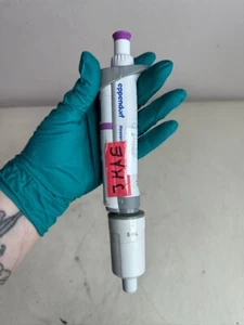 Eppendorf Research Plus Adjustable Volume Single Channel Pipette 5ml max - Picture 1 of 5