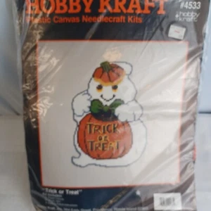 Trick Or Treat Plastic Canvas Kit Hobby Kraft 4533 Open Complete Ghost Pumpkin - Picture 1 of 9