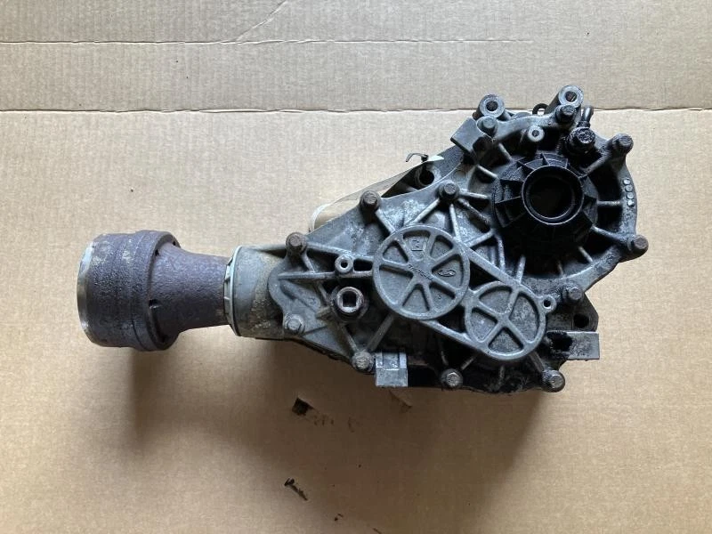 Conjunto de caja de transferencia Mazda Tribute 2001-2005 3,0 L AT ES 4x4 Foto 1 de 1