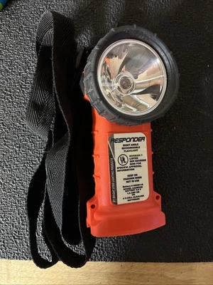 Responder Right Angle Flashlight Rechargeable - Image 1 of 3