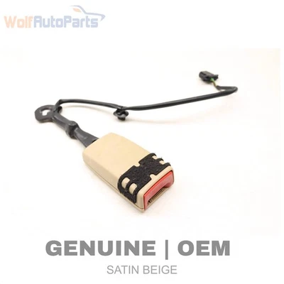 AUDI A8 QUATTRO 2011-2018 - Cinturón de seguridad delantero derecho/cinturón de seguridad hebilla receptor Foto 1 de 4